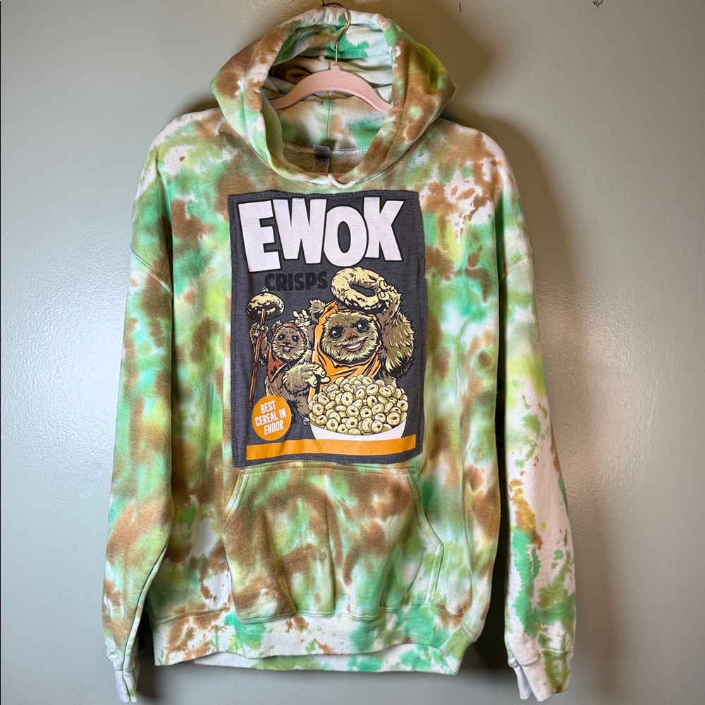 Men’s Tye dye hooded sweatshirt with Ewok patch